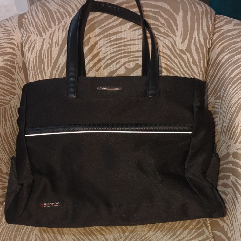 Essential Large Black Carry On Bag